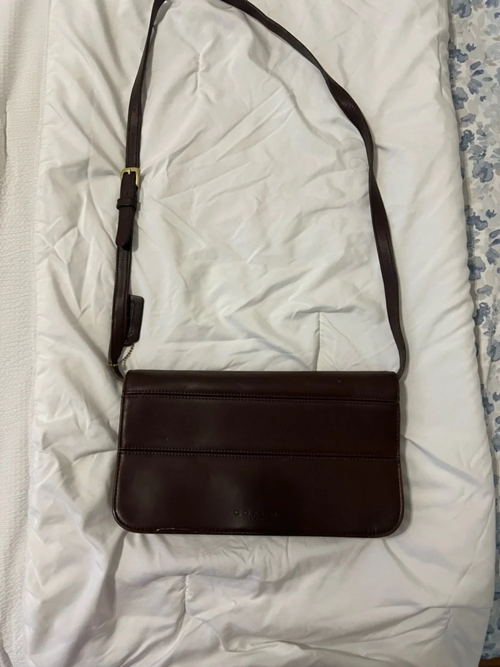 Coach Men’s Dark Brown Leather Messenger Crossbody
